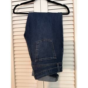 Old Navy Women's Mid-Rise Wow Boyfriend Straight Leg Denim Jeans - Size 6 - Used